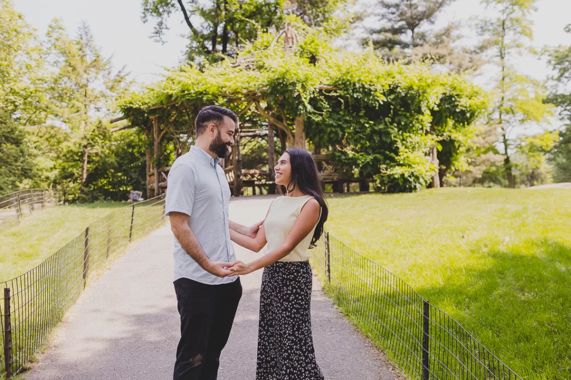 Couple holding hands in Central Park